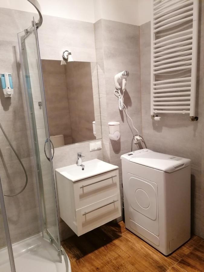 שצ'צ'ין Hostel Tulip - Pokoj 5 Ze Wspolna Lazienka I Kuchnia מראה חיצוני תמונה