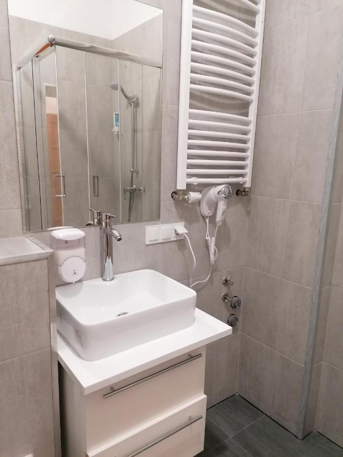 שצ'צ'ין Hostel Tulip - Pokoj 5 Ze Wspolna Lazienka I Kuchnia מראה חיצוני תמונה